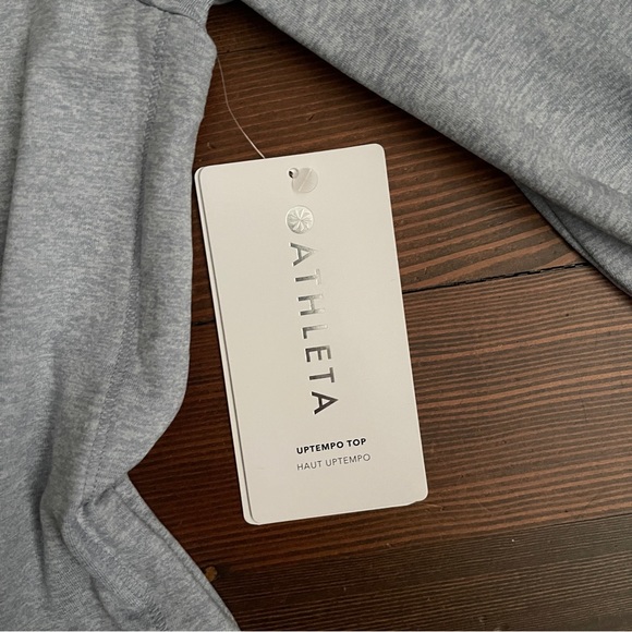 Athleta Uptempo top size xs - Picture 3 of 6